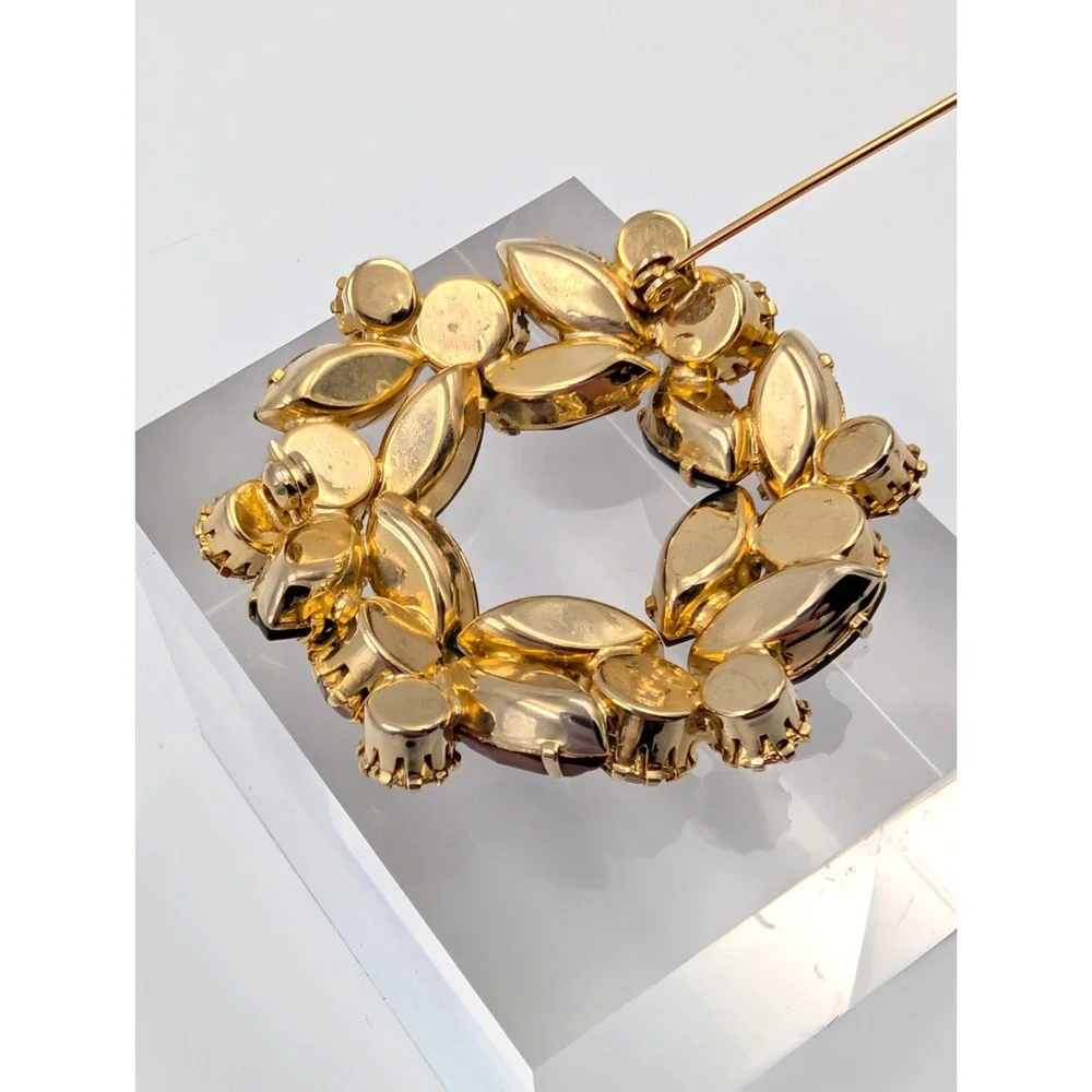 Vintage Marquise Rhinestone Wreath Brooch Gold Tone‎ 3D Fall Autumn